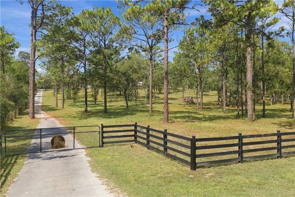 7590/7530 N Caesar Point, Dunnellon, FL 34433 Photo