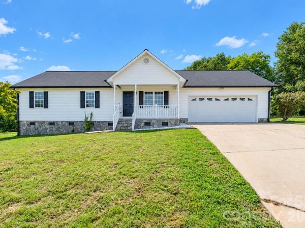 1061 Isenhour Court, Maiden, NC 28650