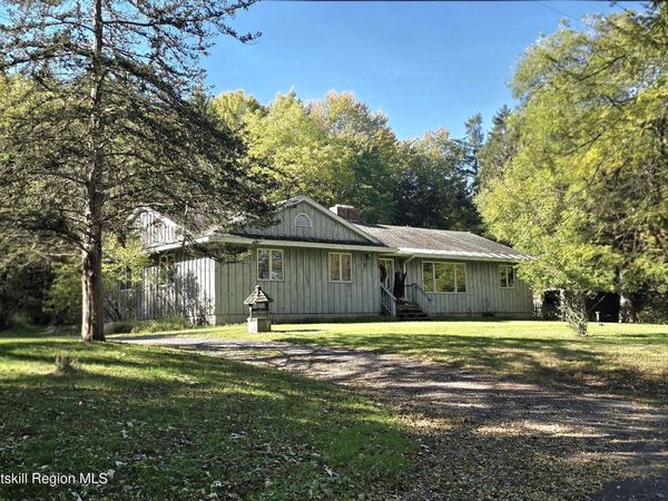 341 White Mills Road, Valatie, NY 12184