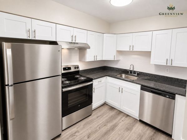 10 Greenview, Unit 203, Framingham, MA 01701