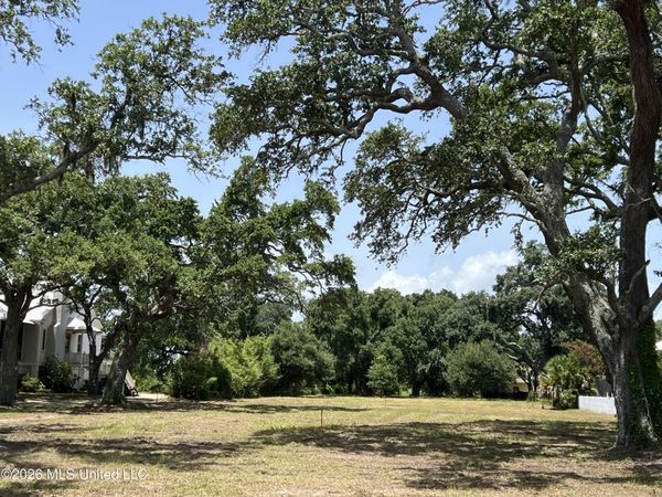 788 W Beach Boulevard, Pass Christian, MS 39571