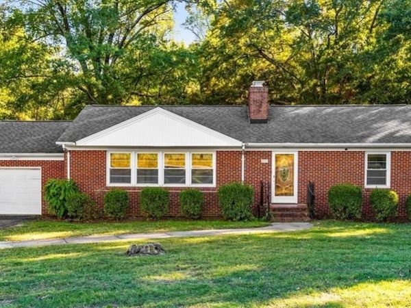 390 Mizpah Church Road , Reidsville, NC 27320