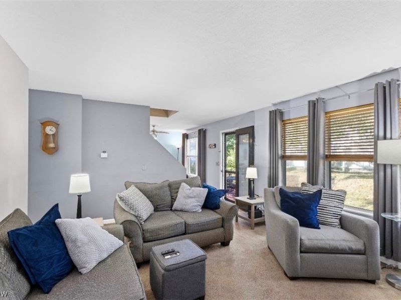 969 Ridgecrest Drive , Cuyahoga Falls, OH 44221 Photo 7