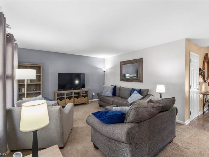 969 Ridgecrest Drive , Cuyahoga Falls, OH 44221 Photo 9