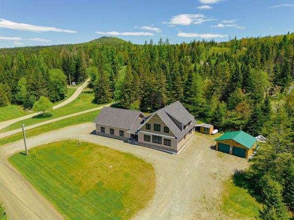 120 Day Road, Pittsburg, NH 03592
