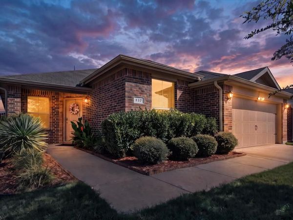 837 Walls Boulevard, Crowley, TX 76036