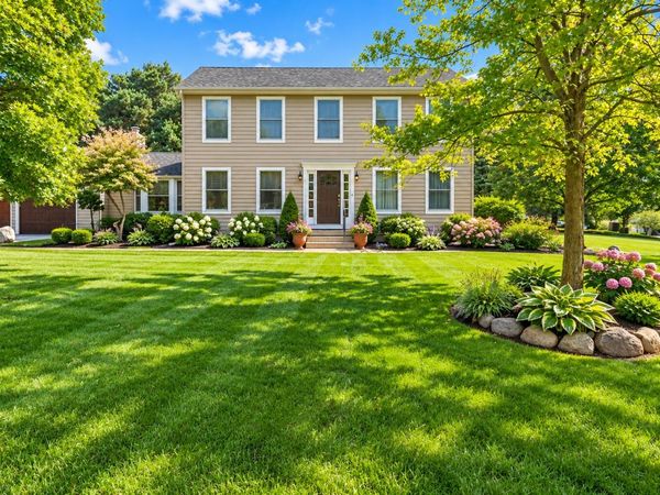 4242 Glen Eden Court, Ann Arbor, MI 48103
