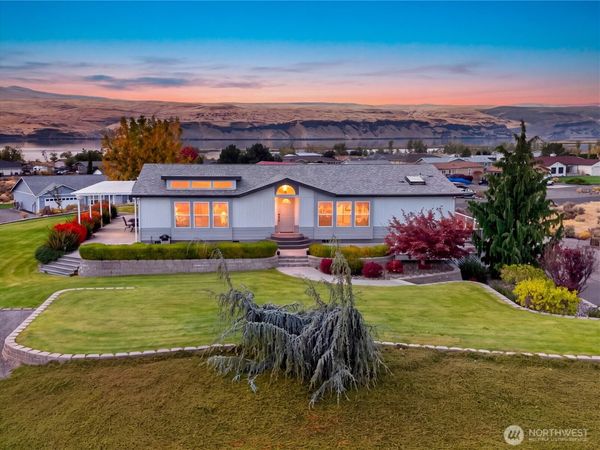 602 Desert Aire Drive, Mattawa, WA 99349