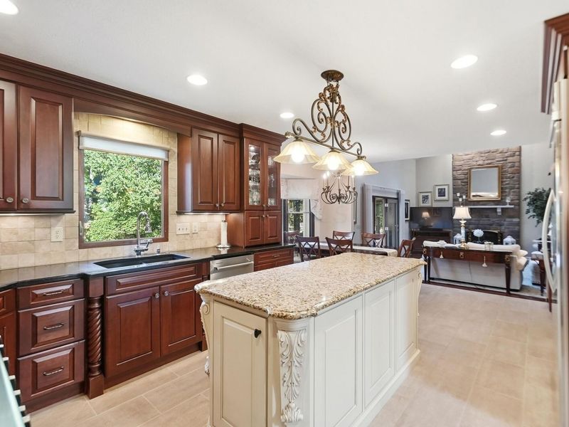 5649 Somerset Avenue, Westerville, OH 43082 Photo 28