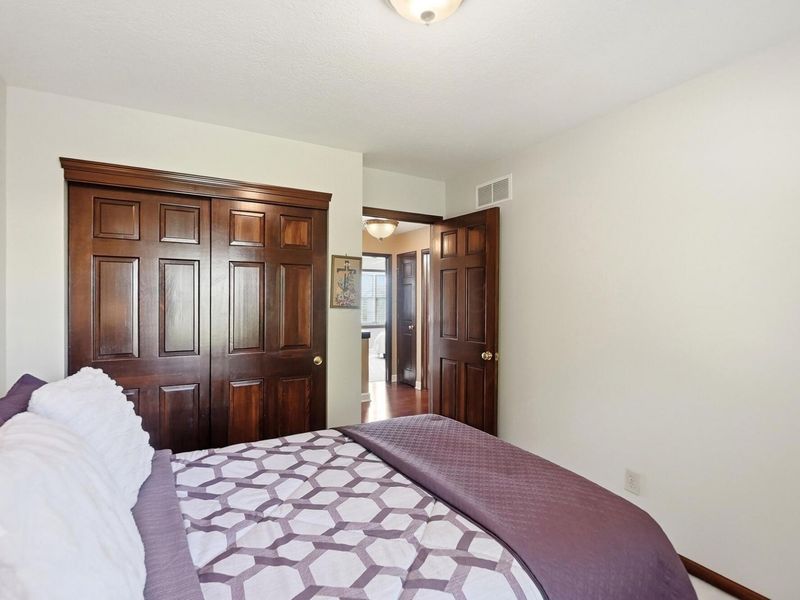 5649 Somerset Avenue, Westerville, OH 43082 Photo 67