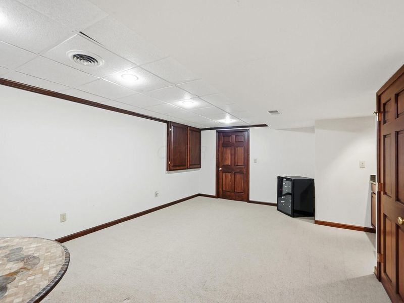 5649 Somerset Avenue, Westerville, OH 43082 Photo 83