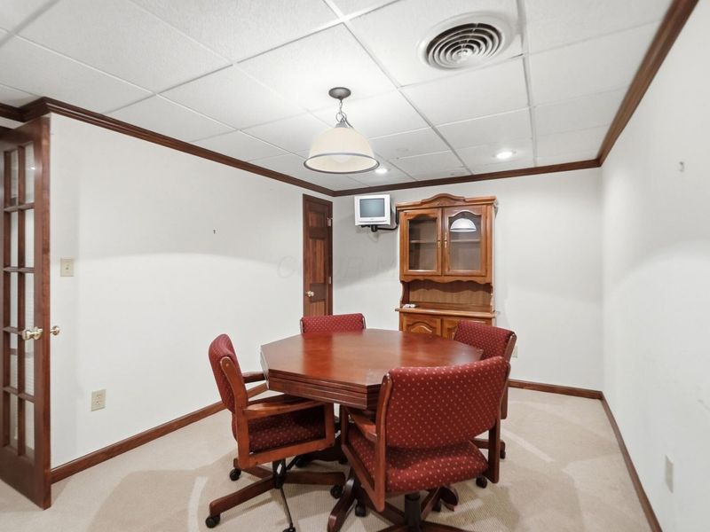 5649 Somerset Avenue, Westerville, OH 43082 Photo 87