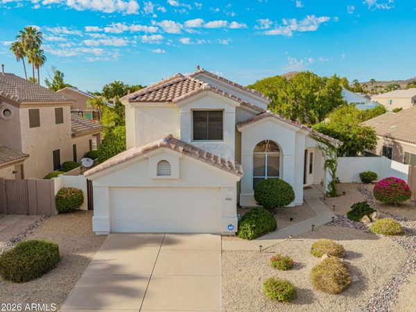6076 W IRMA Lane, Glendale, AZ 85308