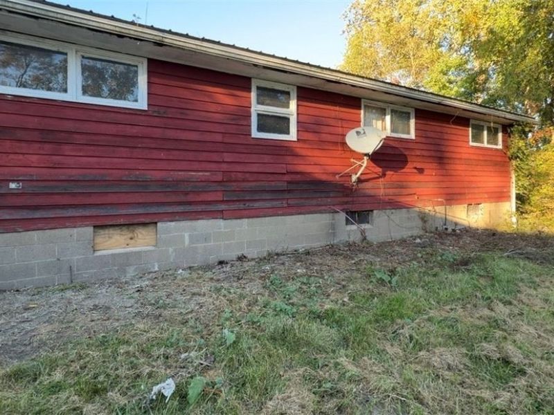 15906 State Route 151 , Cadiz, OH 43907 Photo 2