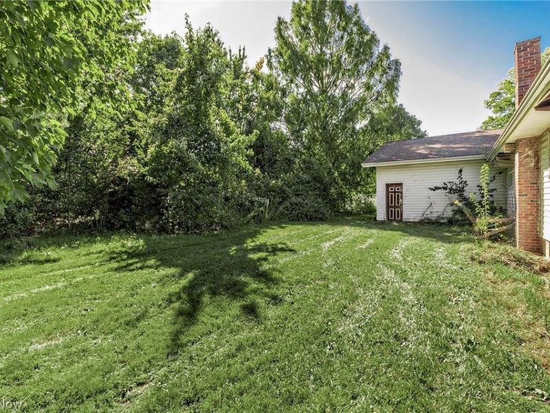 10300 Brian Drive, Painesville, OH 44077 Photo 14