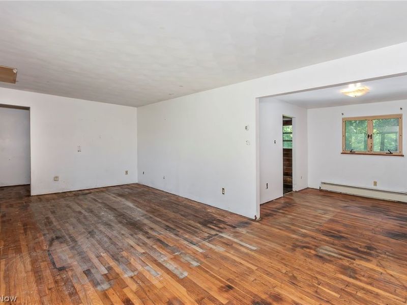 10300 Brian Drive, Painesville, OH 44077 Photo 4