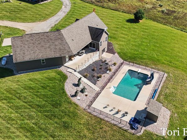 4878 S Greenville Road, Greenville, MI 48838