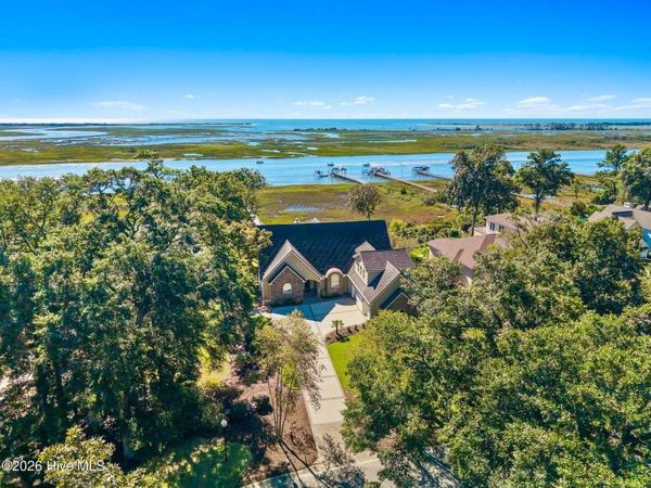 1324 Harbour Watch SW , Calabash, SC 28467