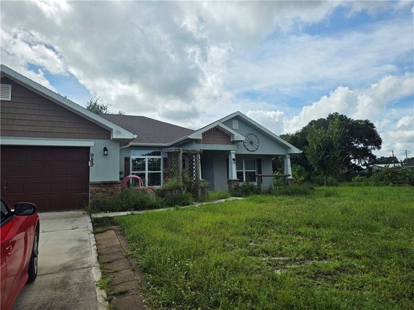 989 Bermuda Avenue , Sebastian, FL 32958