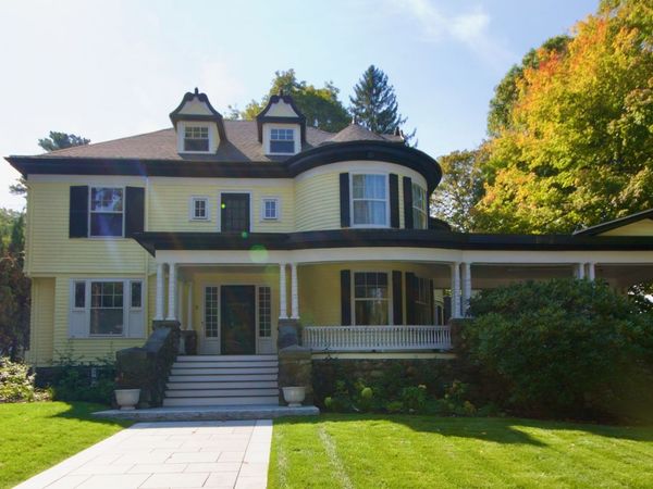 5A Euclid Ave, Unit 5A, Winchester, MA 01890