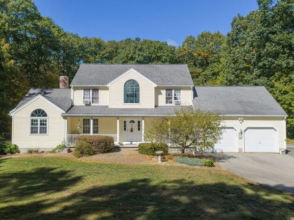 82A Daniels Road, Charlton, MA 01507