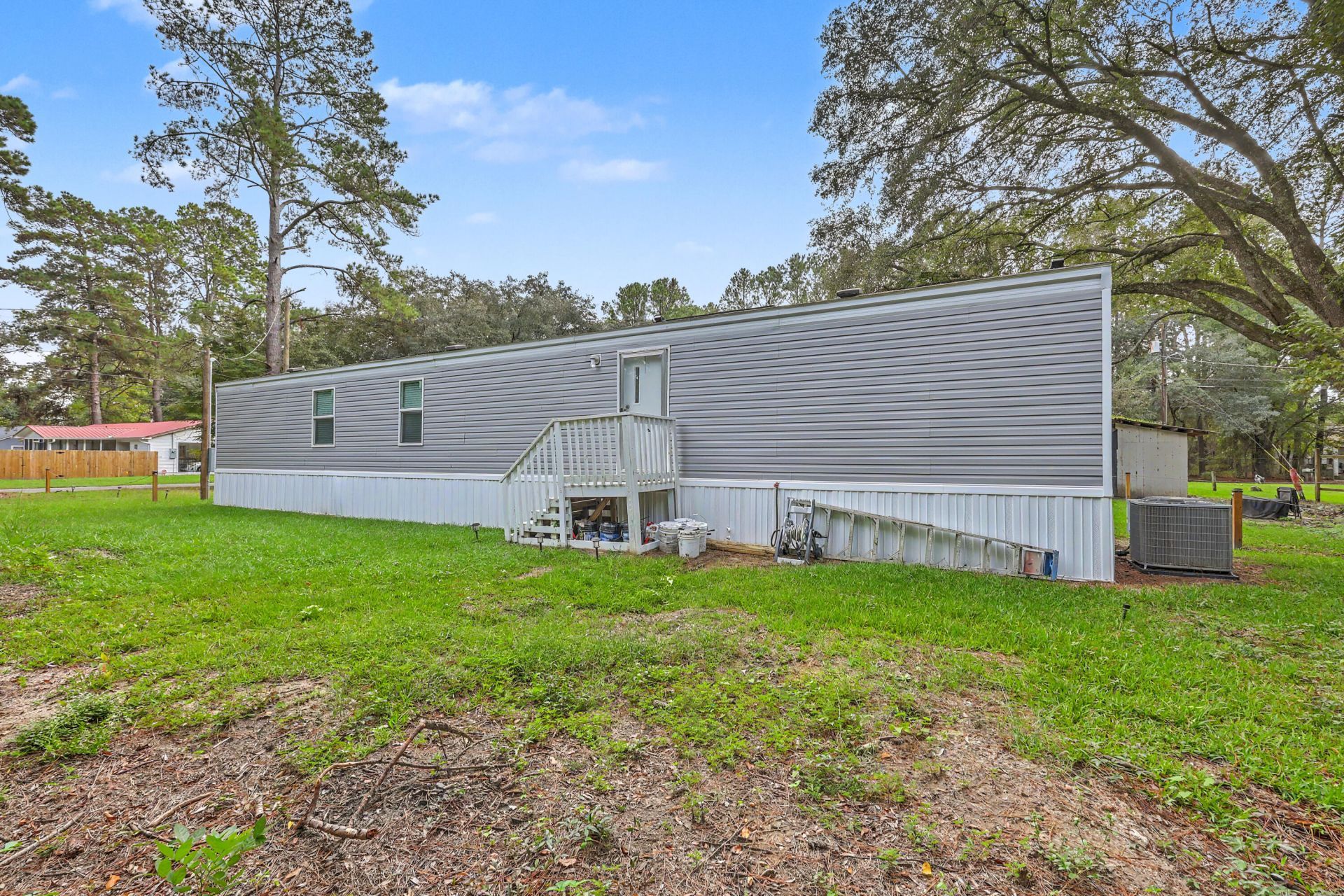 203 Poplar Street Photo 27