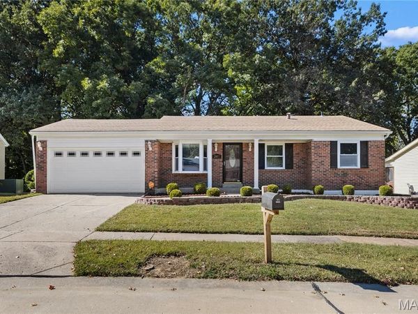 13057 Fox Haven Court, Florissant, MO 63033