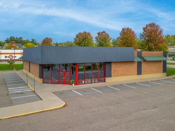 9079 Buchanan Trail, Inver Grove Heights, MN 55076