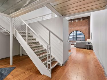 250 Park Avenue, Unit 705, Minneapolis, MN 55415