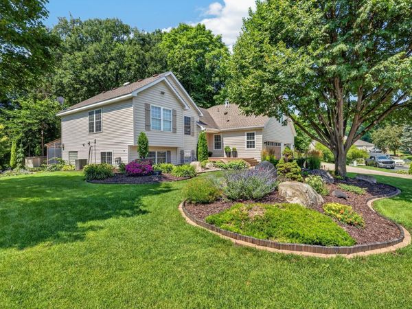 4087 Raspberry Ridge Road NE, Prior Lake, MN 55372