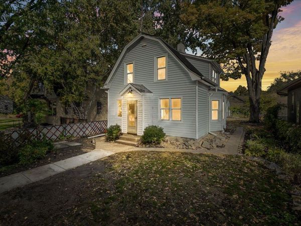 2909 41st Avenue S, Minneapolis, MN 55406