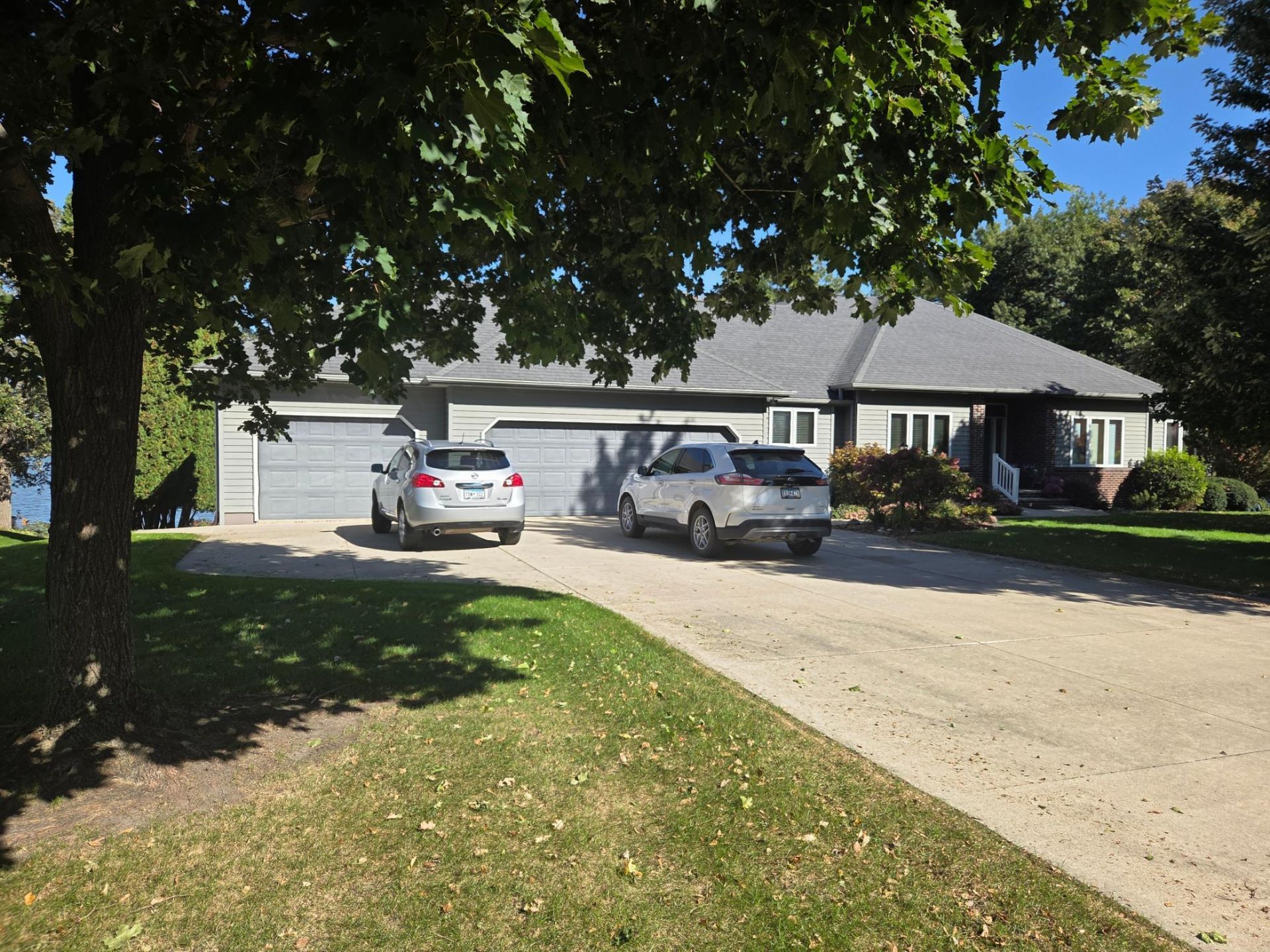 2734 Campus Lane, Albert Lea, MN 56007 Main Photo