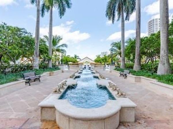2000 Island Blvd , Unit 609, Aventura, FL 33160