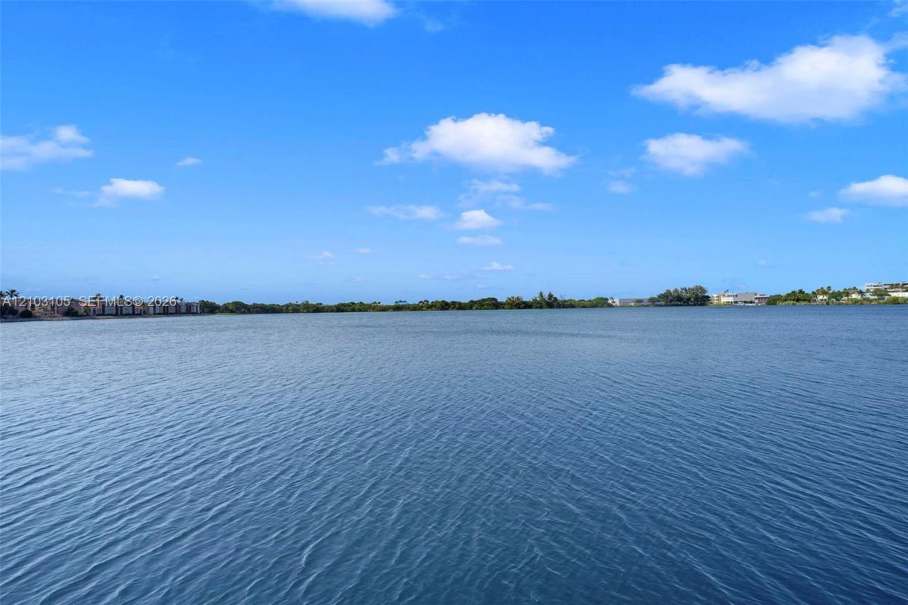 15545 N Miami Lakeway N , Unit 106, Miami Lakes, FL 33014 Photo