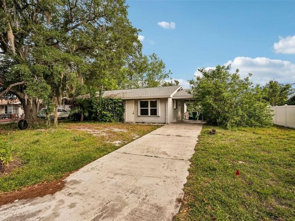 838 CORDELE AVENUE NW, PORT CHARLOTTE, FL 33948