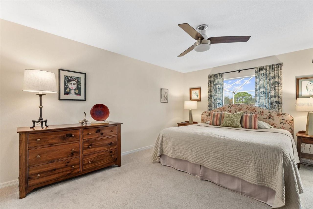 5815 Fairwoods Circle, Sarasota, FL 34243 Photo