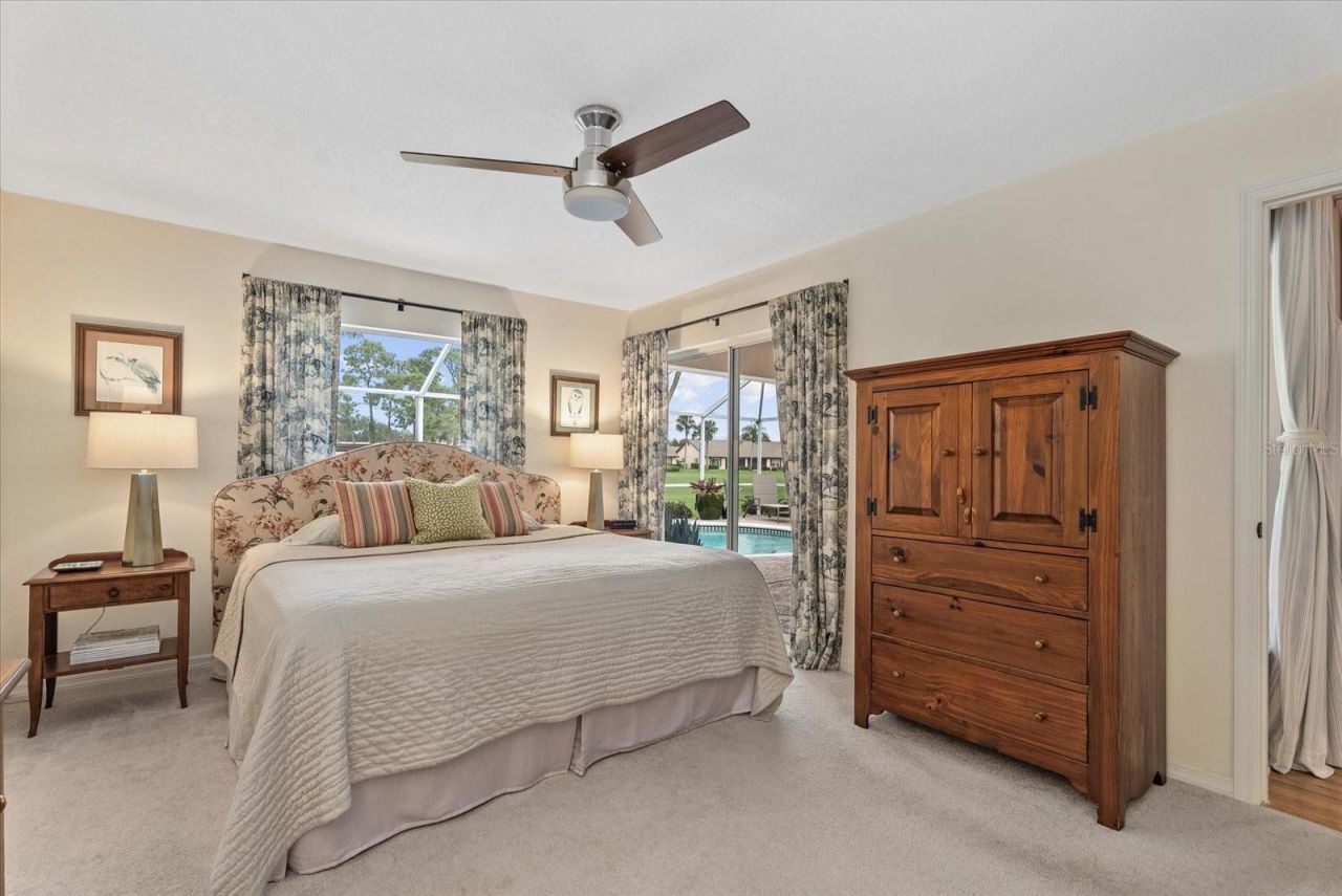 5815 Fairwoods Circle, Sarasota, FL 34243 Photo