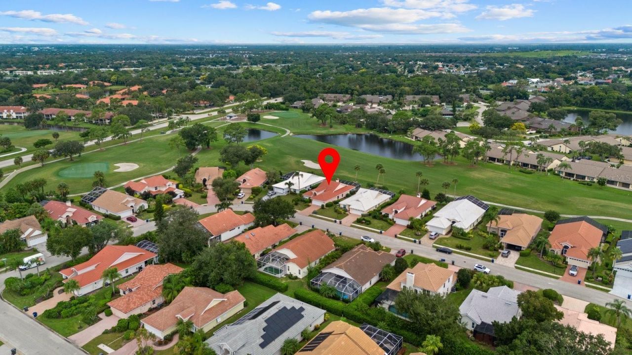 5815 Fairwoods Circle, Sarasota, FL 34243 Photo