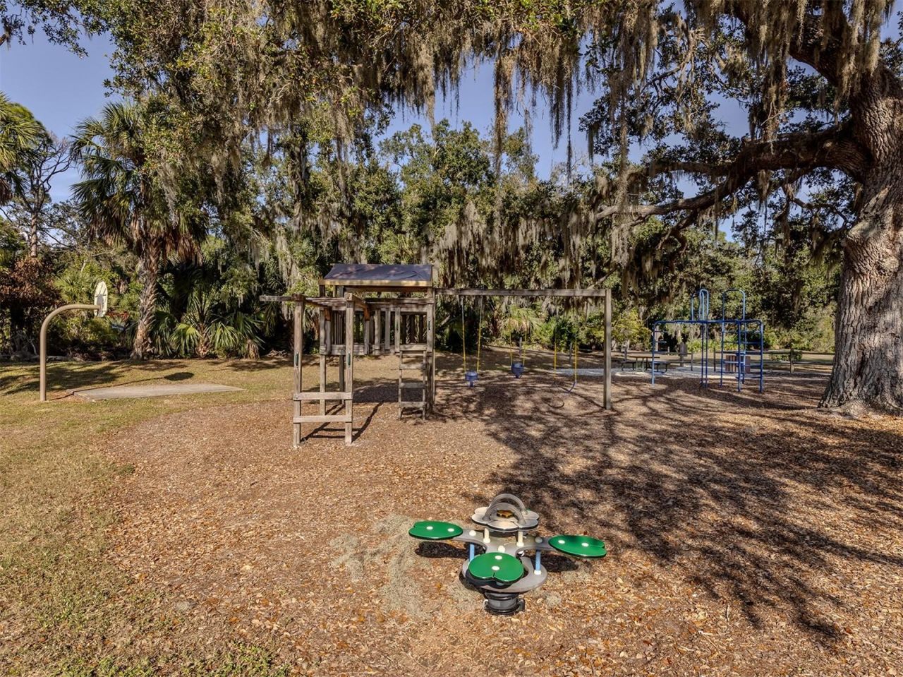4713 Winslow Beacon, Unit 5, Sarasota, FL 34235 Photo