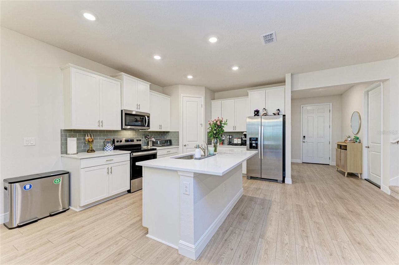 18211 Thistleberry Place , Lakewood Ranch, FL 34211 Photo