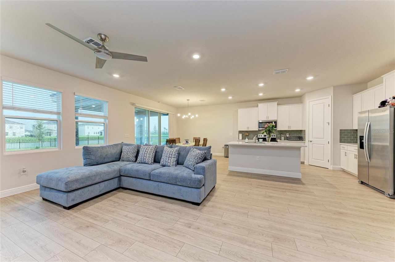 18211 Thistleberry Place , Lakewood Ranch, FL 34211 Photo