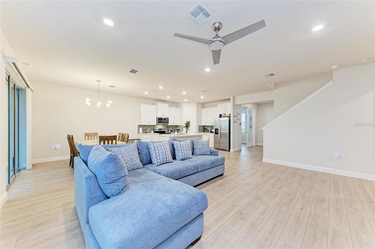 18211 Thistleberry Place , Lakewood Ranch, FL 34211 Photo