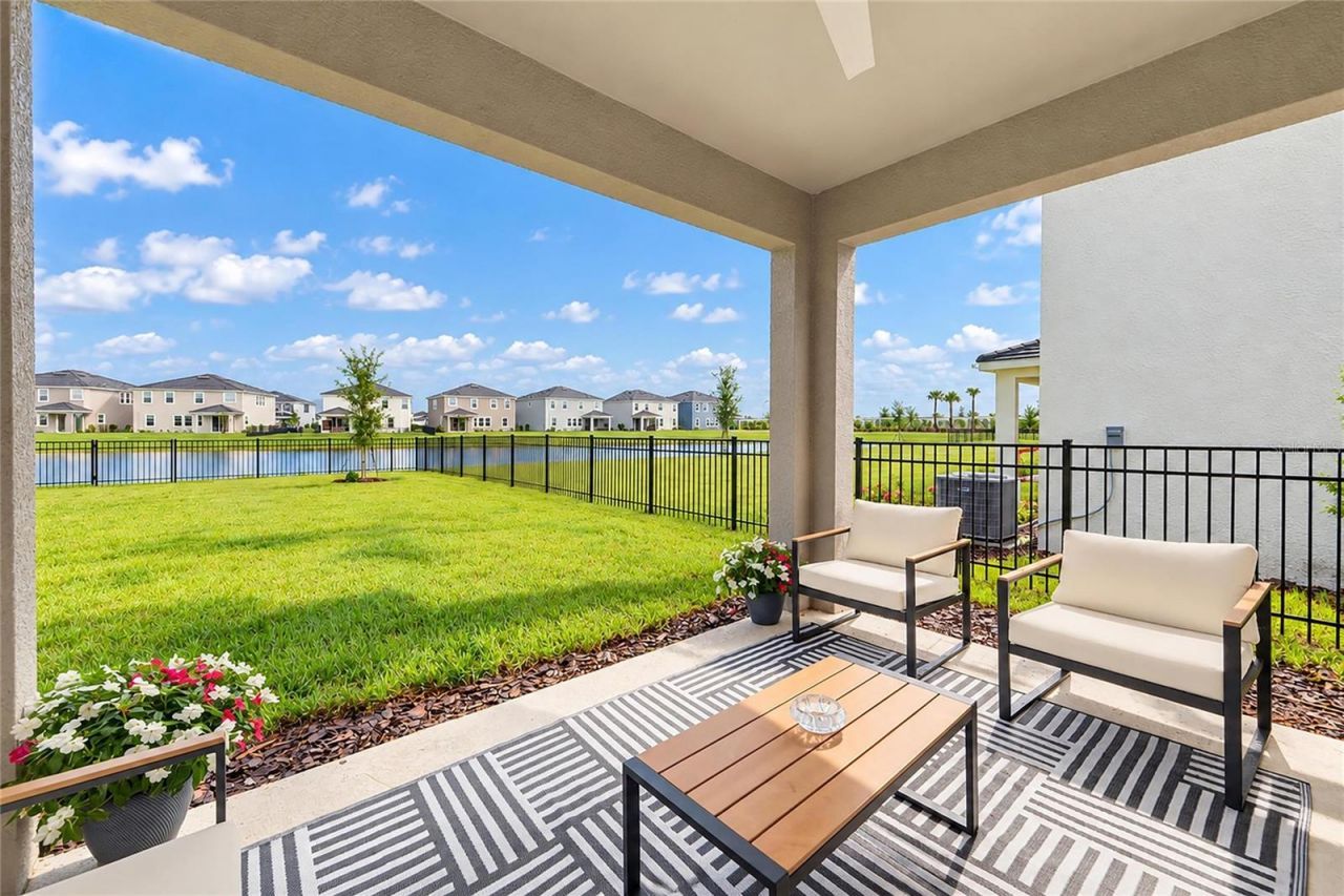 18211 Thistleberry Place , Lakewood Ranch, FL 34211 Photo