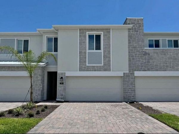 138 NINE IRON DRIVE , DAVENPORT, FL 33896