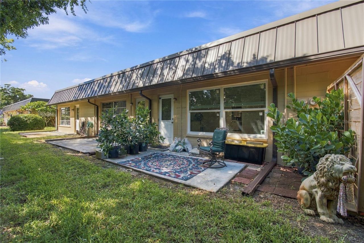4350 Sunstate Drive , Unit 4, New Port Richey, FL 34652 Photo