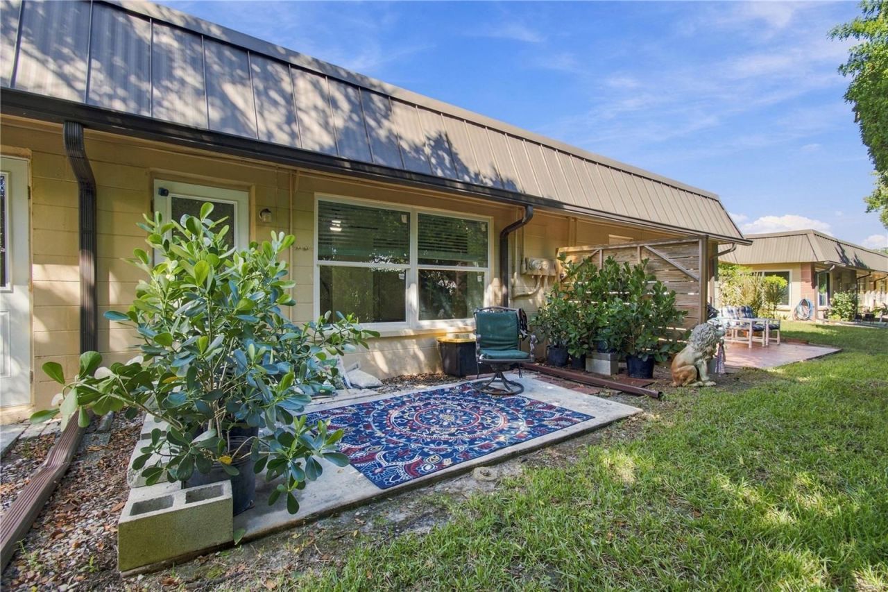 4350 Sunstate Drive , Unit 4, New Port Richey, FL 34652 Photo