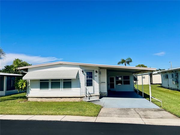 10811 FREEDOM DRIVE , PORT RICHEY, FL 34668