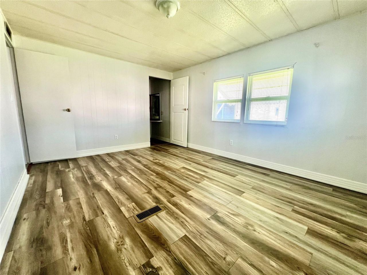 10811 Freedom Drive , Port Richey, FL 34668 Photo