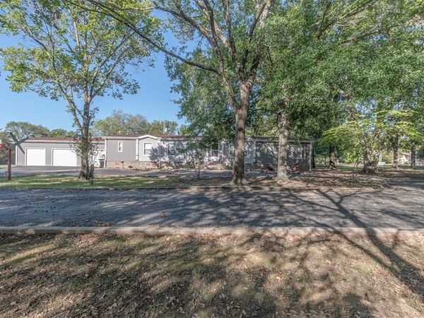 138 S Campbell Street, Alba, TX 75410