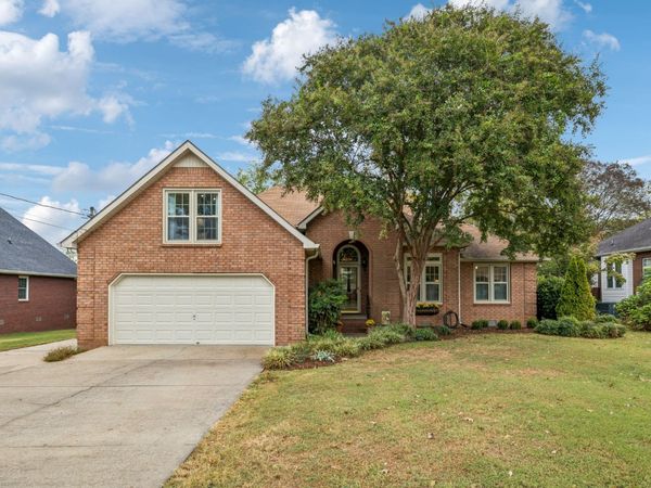 406 Shadowood Dr , Smyrna, TN 37167